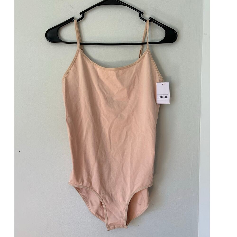 NWT Auden Seamless BodySuit Soft Beige Size M